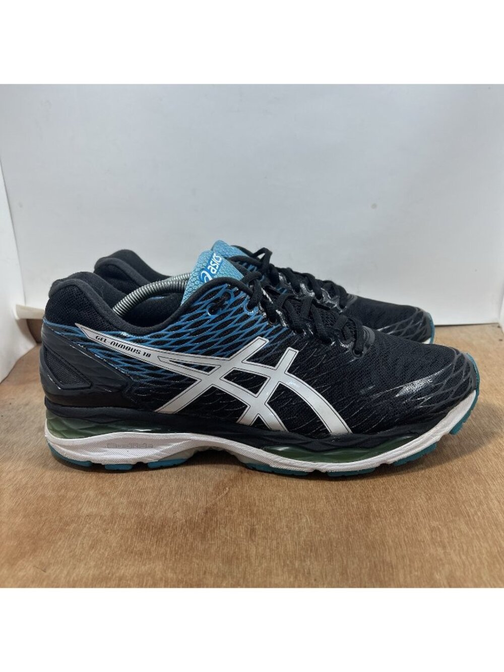 Asics Gel Nimbus 18 Men Size 11.5 T600N Black Running Shoes Sneakers
